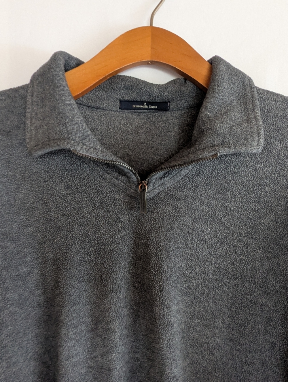 Ermenegildo Zegna Men's XL Gray Quarter-Zip Fleece Top Italy